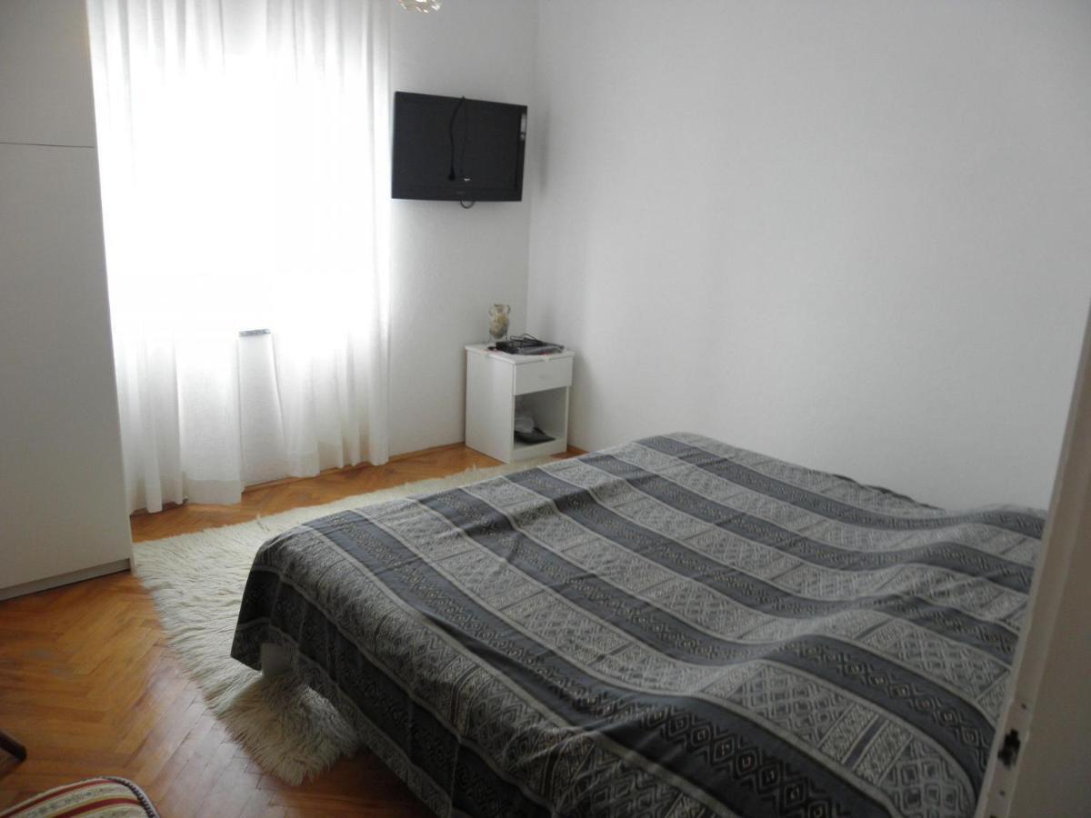 Apartments Neda - 5 M From Sea Луково-Шугарье Экстерьер фото