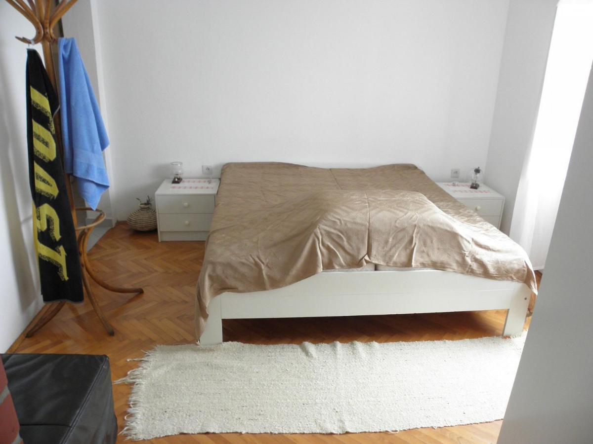 Apartments Neda - 5 M From Sea Луково-Шугарье Экстерьер фото